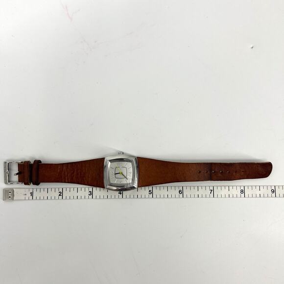 Vintage DKNY Watch Leather Band Silver Face/Back Works With Brand New Battery main image 4